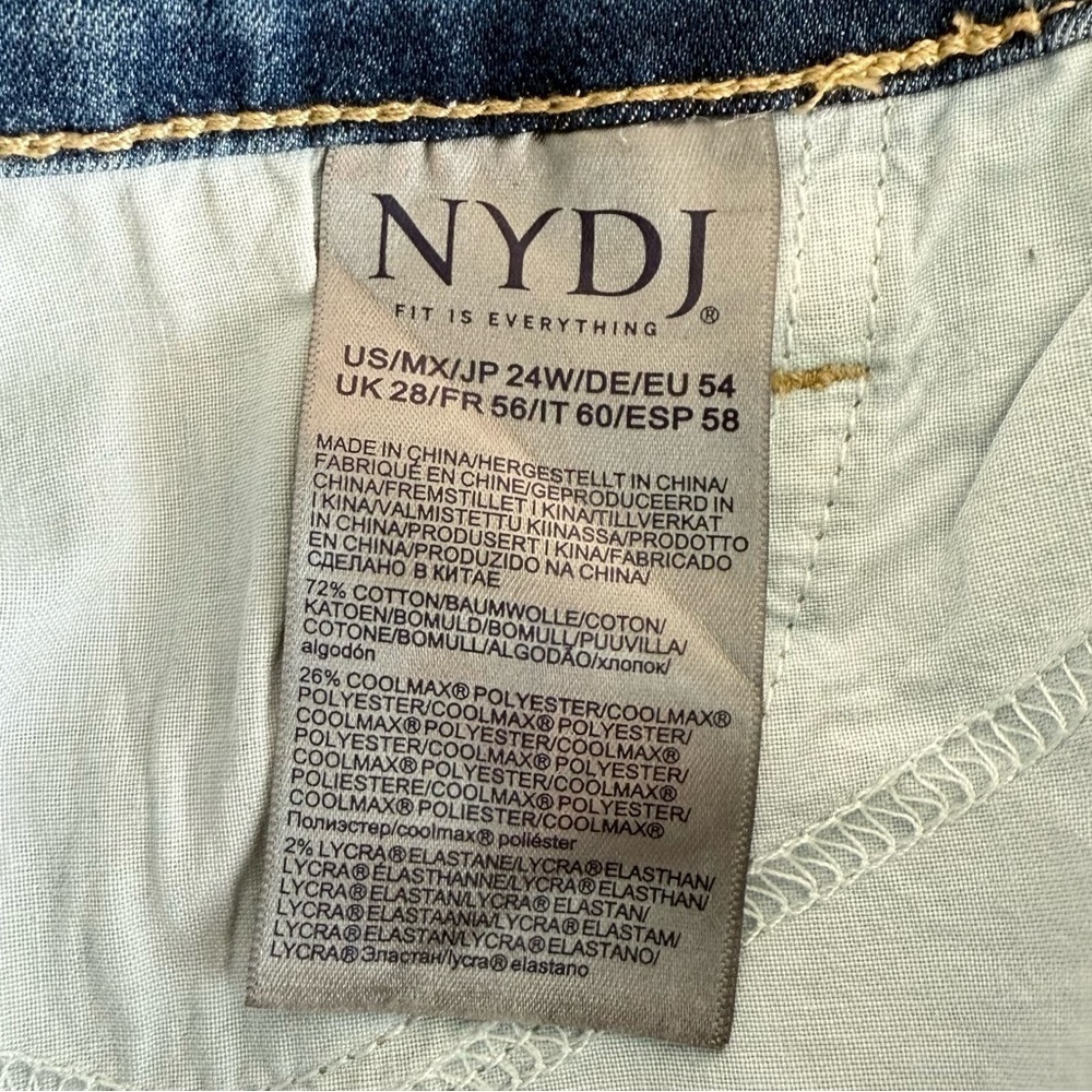 NEW NYDJ Marilyn Straight Crop Cuffed Jeans Plus Size 24W - Picture 9 of 9